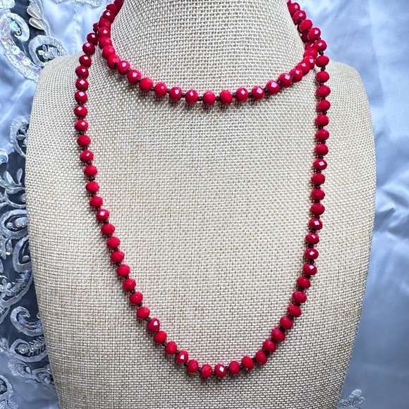 Women’s Necklace Glass Beads Red Faceted Hand Knotted Over The Head 4145 Y - Picture 4 of 9